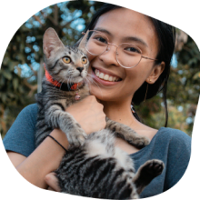 Anna holding her cat Bean